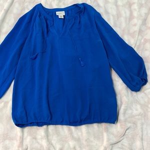 Blue elastic bottom and sleeves top